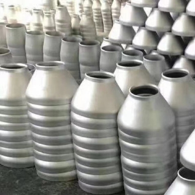 通された継ぎ目が無い同心および風変りな減力剤の管部品