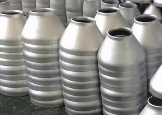 ASME WPBの炭素鋼の減力剤Sch40の風変りな管の減力剤