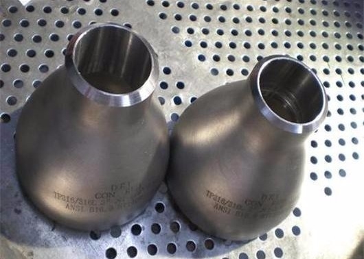 Astm A234 Wpb B 16.9はパイプラインのために40の溶接肘を予定する