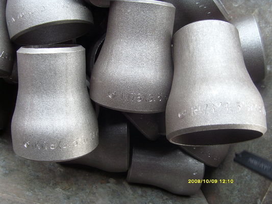 4Inch炭素鋼の同心の減力剤は80 Astm A234 Wpbの減力剤を予定する
