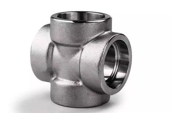 造られるASME B16.9 SS304 SS316の十字の管付属品の突合せ溶接の十字