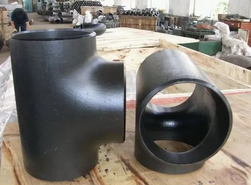 ANSI B16.9 ASTM A234WPBの炭素鋼の等しいティー3&quot; 5&quot; 10&quot;はティーを減らすことに電流を通した