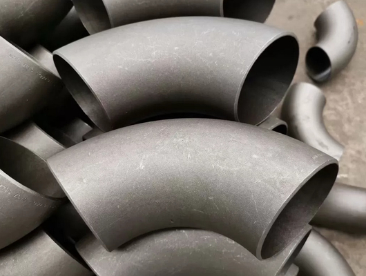 3.91mmの炭素鋼の90度肘によって砂を吹き付けられるASME B16.9 180度
