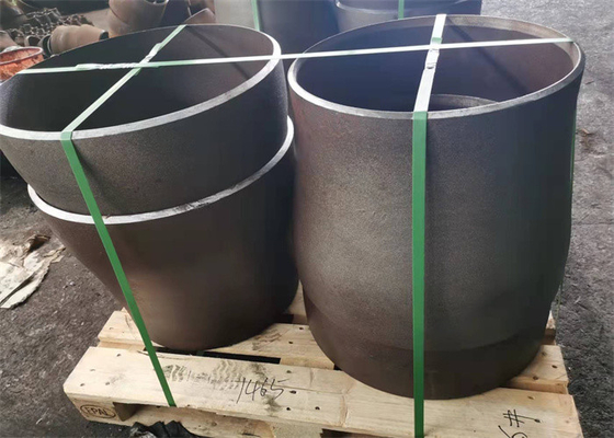 ASTM A234 WPBの炭素鋼の管の減力剤の奇人の黒の絵画