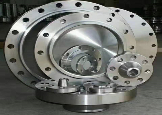 150LB 300LB 600LB ASME B16.5のフランジの平らな表面A105ゆとりのラッカー