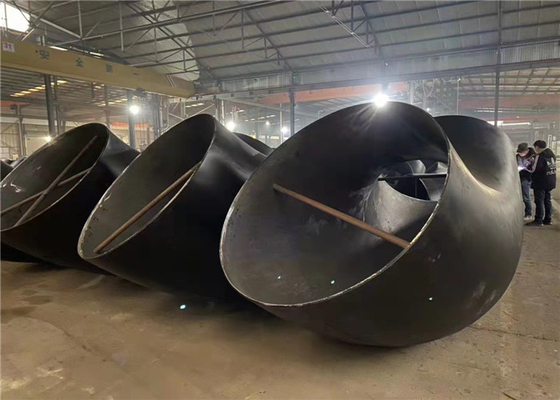 A234 WPCの炭素鋼のパイプ ベンドDN1200*12mm熱い造られた20&quot; 30&quot; 50&quot;